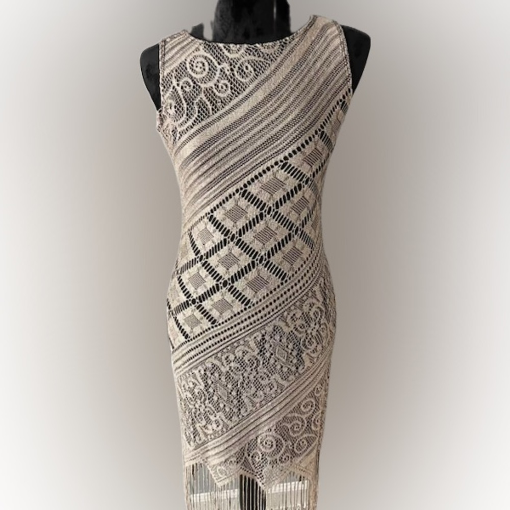 Vintage Elegant Beige Lace Dress by DOUBLE FAULT